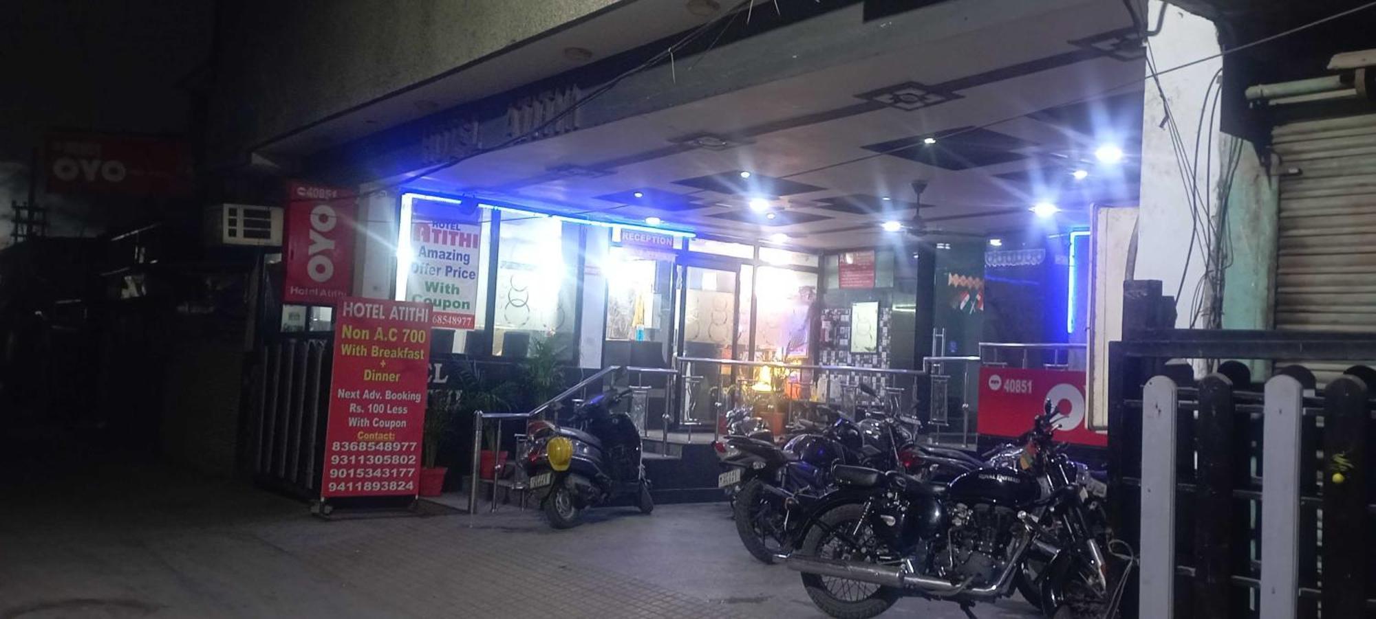 Super Hotel O Athithi Ghaziabad Exteriör bild