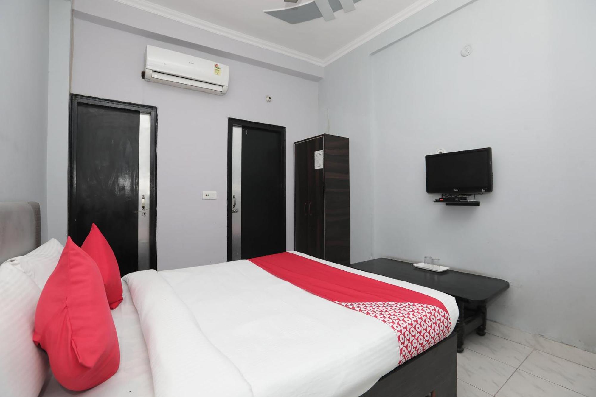 Super Hotel O Athithi Ghaziabad Exteriör bild